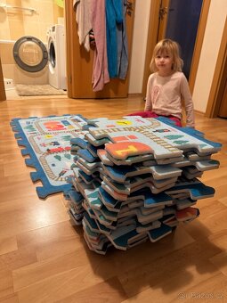 Pěnové skládací puzzle/čtverce Mašinka Tomáš - 3