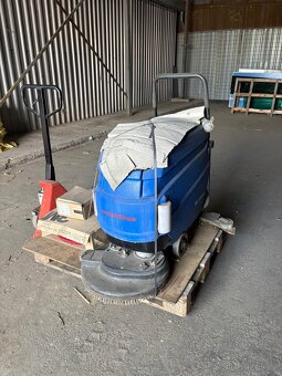 Podlahový mycí stroj Columbus RA 55 B 40 - 3