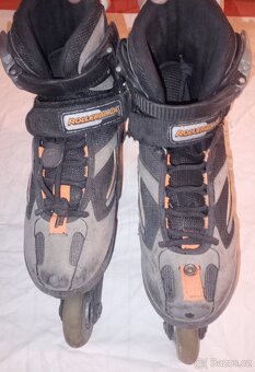 In-line brusle Rollerblade posuvné 32-37 - 3