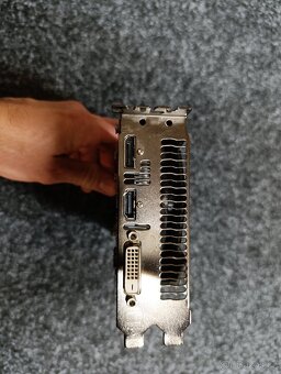 Sapphire rx560 4g gddr5 - 3