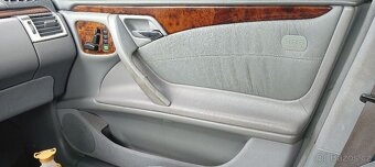 Šedý Interiér mercedes w210 kombi - 3