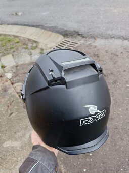 Helma na motorku - 3