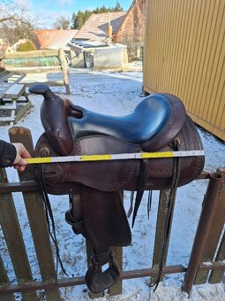 Prodám westernové sedlo 16" - 3