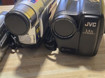 Prodám videokamery - 3