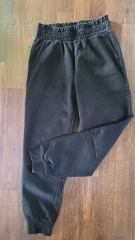 Dívčí oblečení vel. 140/146 - 3