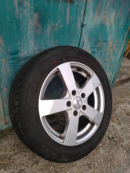 Prodám Alu kola 205/55 R16 5x112 (letní) - 3