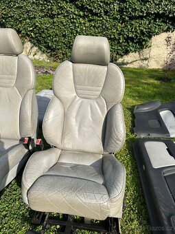 Interiér Audi S3 8L - sedačky RECARO a tapce - 3
