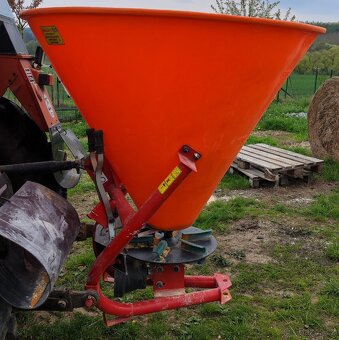 Prodám nové rozmetadlo 500L - 3