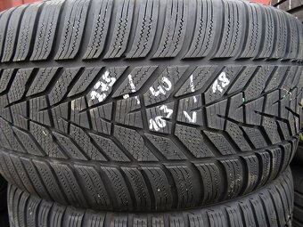 Zimní pneu Hankook,275/40/18, 2 ks, 6,5 mm - 3