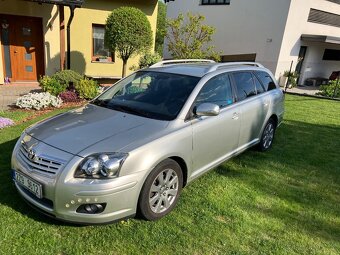 Prodám Toyota Avensis, kombi Motor: 1.8 VVT-i - 3