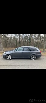Toyota Avensis, 2,2 D4 – D180, combi, nafta, automat - 3