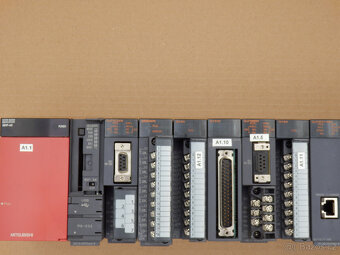 PLC Mitsubishi - 3