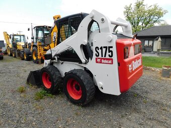 Smykový nakladač BOBCAT S 175 - 3