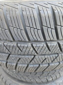 Zimní pneu 205/60 R16 - 3
