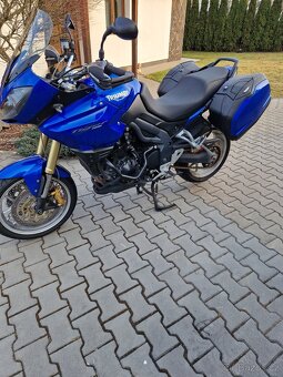 Triumph Tiger 1050 - 3