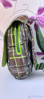SENZAČNÍ SPORTOVNÍ NEPROMOKAVÁ CROSSBODY - 3