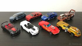 HotWheels Auticka - 3