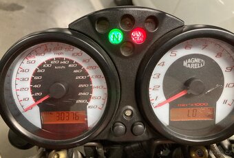 Ducati Monster S4R (996) - 3