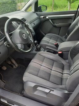 VW Touran 1.6TDI 77kW, manuál, 5 míst - 3