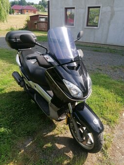 Yamaha x max 125 - 3