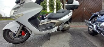 Kymco Xciting 500 R 2007 vstřikování - 3