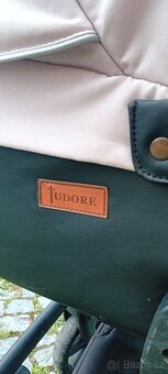 Kočárek Tudore - 3