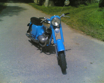 Jawa 250 - 3