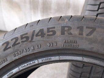 225/45 r17 letní pneumatiky Continental 7,5mm - 3