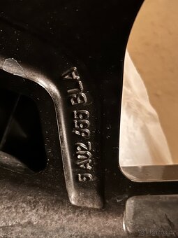 Disky R21 originál BMW s pneu 255/50 - 3