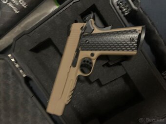 Airsoftová pistole plynová - 3