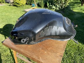 Nádrž Kawasaki Versys 1000 - 3