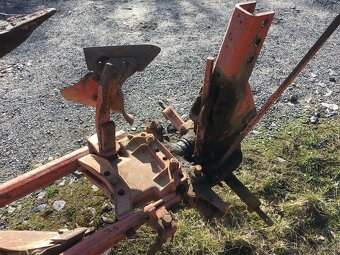 Pluh 2 radliční otočný do měkkého terénu - 3