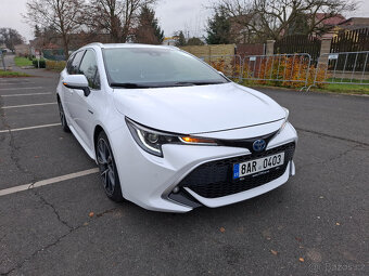 Toyota Corolla TS 2.0 Hybrid, Executive, odhlučněno, 135kW - 3