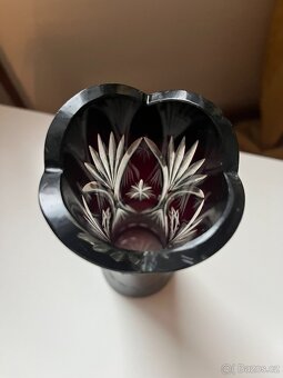 Starožitná krásná váza - rubínové sklo. - 3