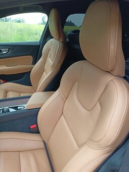 Volvo V60 Cross Country B5 Plus - 3