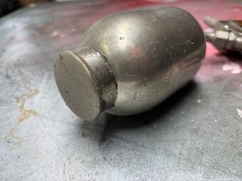 Historická stříkací pistole - 3