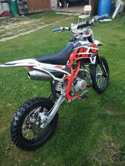 Pitbike Kayo TT140 - 3