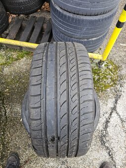 245/30/20 letní - 3