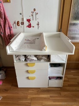 Přebalovací pult IKEA - 3