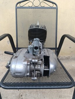 Jawa 175/356 Motor - 3