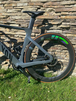 Canyon Aeroad CF SLX 8 AXS - 3