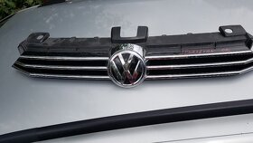 vw Golf sportsvan 3x kapota ,dveře, blatníky, světla obyč i - 3