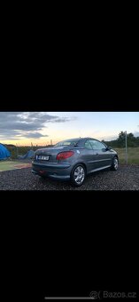 Auto Peuget - 3