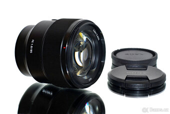 Sony FE 85mm f/1,8 + UV filtr NEPOUŽÍVANÝ - 3