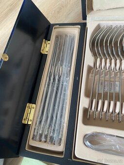 Moderní příborový set z kvalitní nerezové oceli - 3