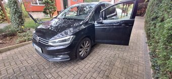 VW Touran 2.0TDI 150PS DSG Highline r.v. 2016 - 3