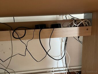 Psací stůl MALM ikea - 3