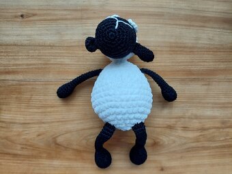 Pěkná nová hračka pro děti i dekorace ovečka Shaun hand made - 3