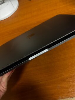 MacBook Pro 13” (2017) – nafouklá baterie, na opravu - 3