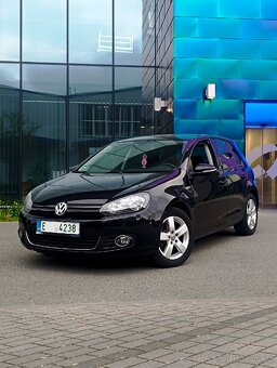 VW Golf 6 STYLE 1.2Tsi 77kw plný servis, 1.majitelka - 3